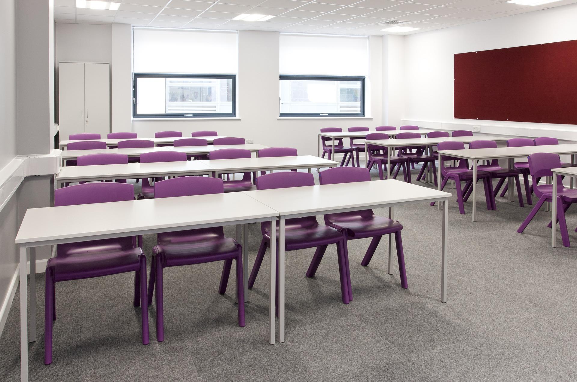 Classroom, chairs and tables
